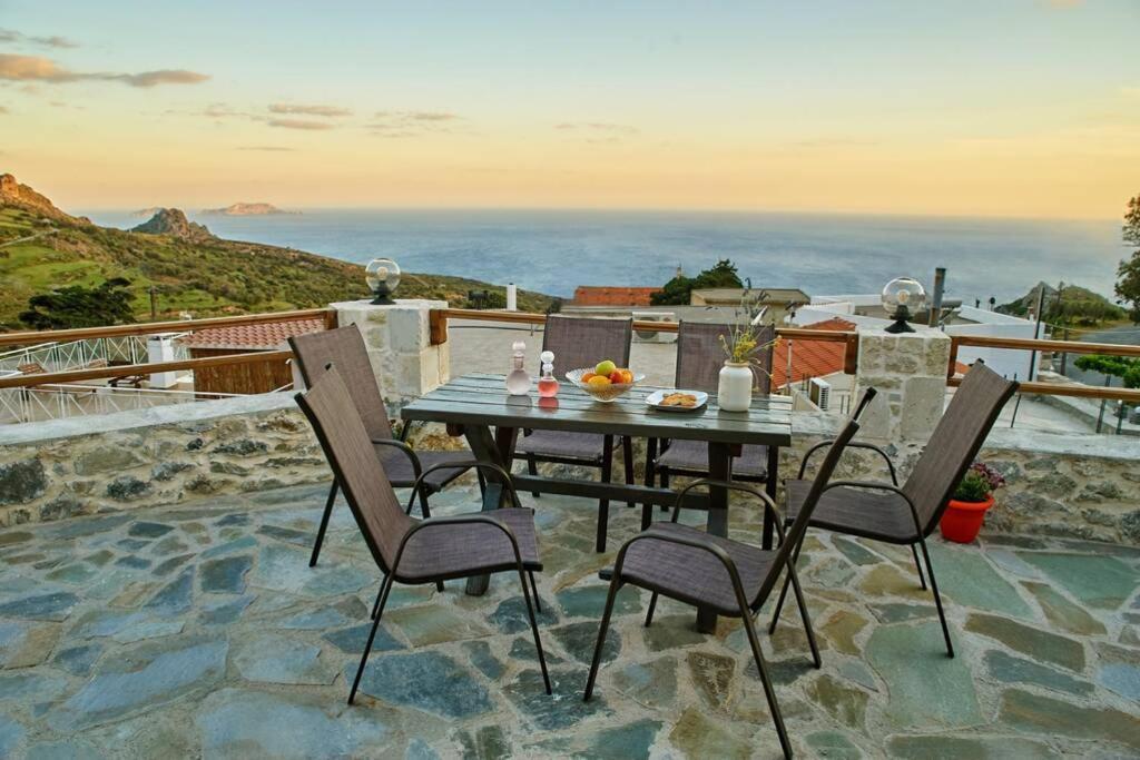 Maria'S Cozy Stonehouse Kerames Exterior foto